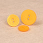 Bouton 2 TROUS irisé 15mm 506 Jaune moutarde