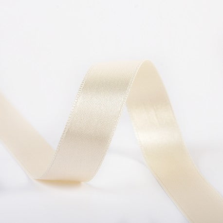 Ruban satin double face 6 mm 51 écru