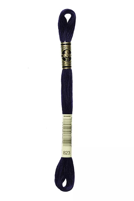 Fil a broder Mouline Special DMC 823 Bleu myrtille